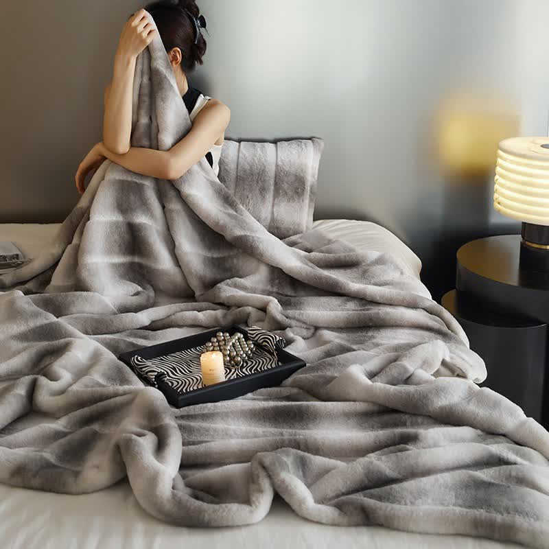 Simple Gradient  Antistatic Throw Blanket - image 2