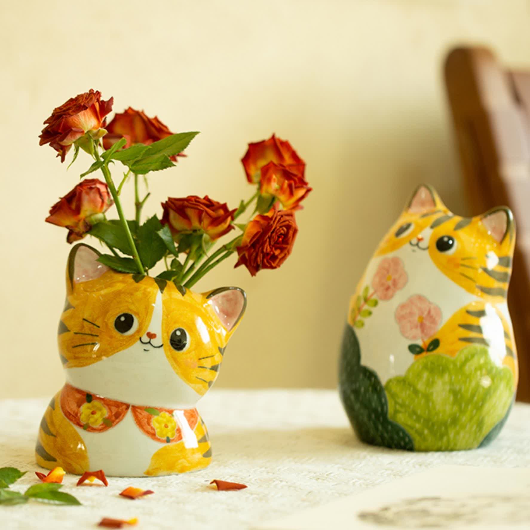 Cute Cat Creative Hand-painted Ceramic Vase - image 1