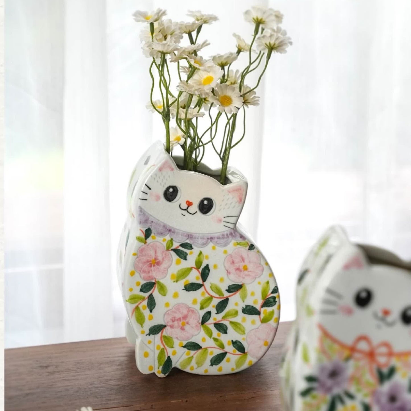 Creative Hand-painted Cat-shaped Ceramic Vase - image 3