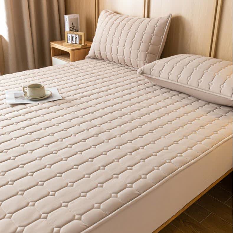 Breathable Non-slip Thickened Fitted Sheet - image 1