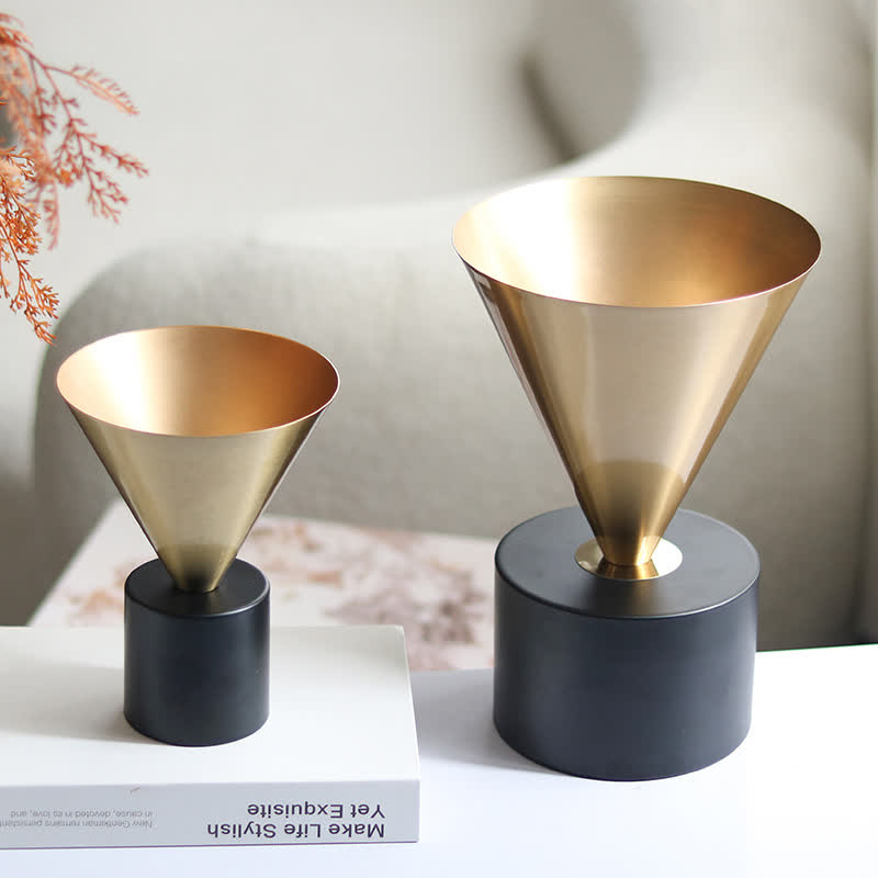 Creative Trumpet Shaped Vase Ornaments - image 3