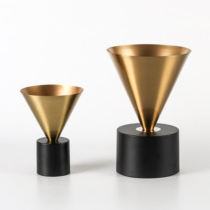Creative Trumpet Shaped Vase Ornaments - image 1
