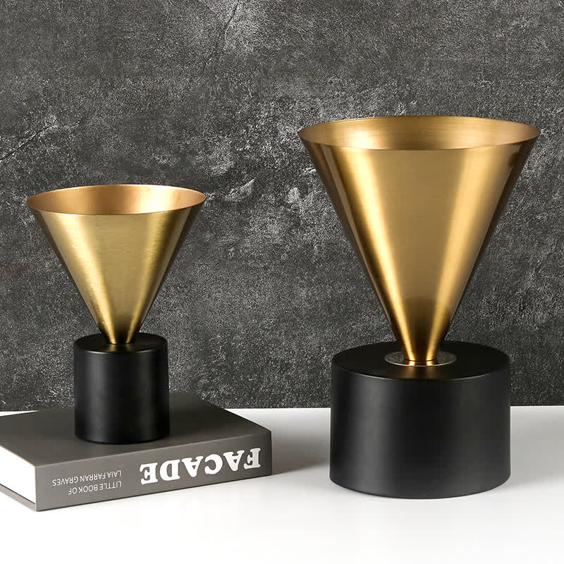 Creative Trumpet Shaped Vase Ornaments - image 0