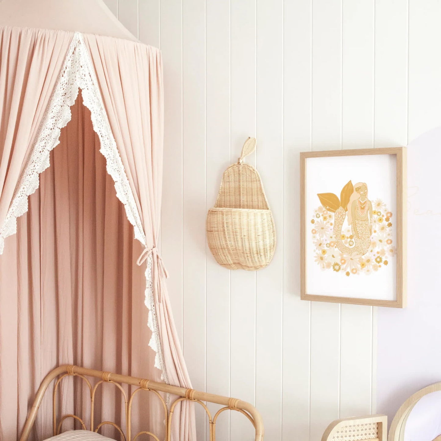 Rattan Woven Fruit Shaped Wall Basket - image 5