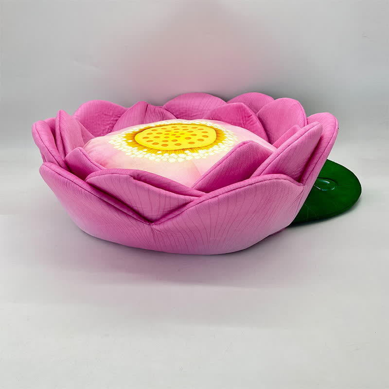 Lotus Shaped Warm Fleece Pet Bed - image 5