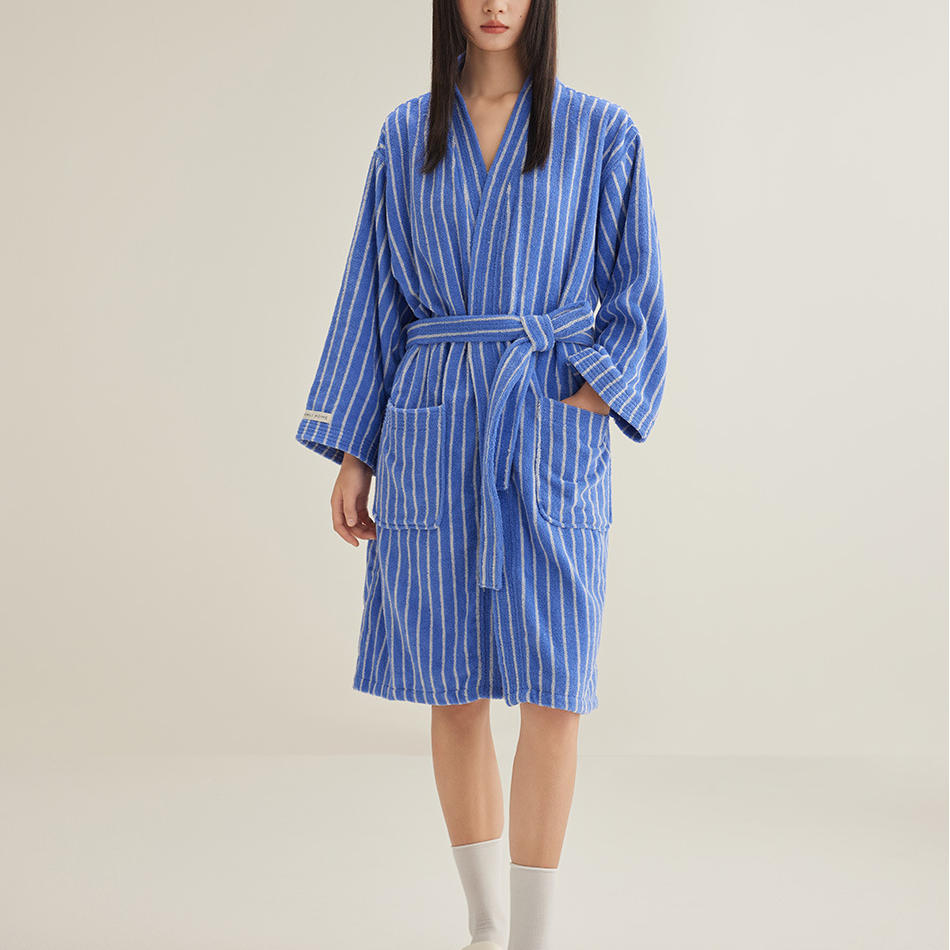 Pure Cotton Simple Striped Soft Bathrobe - image 0