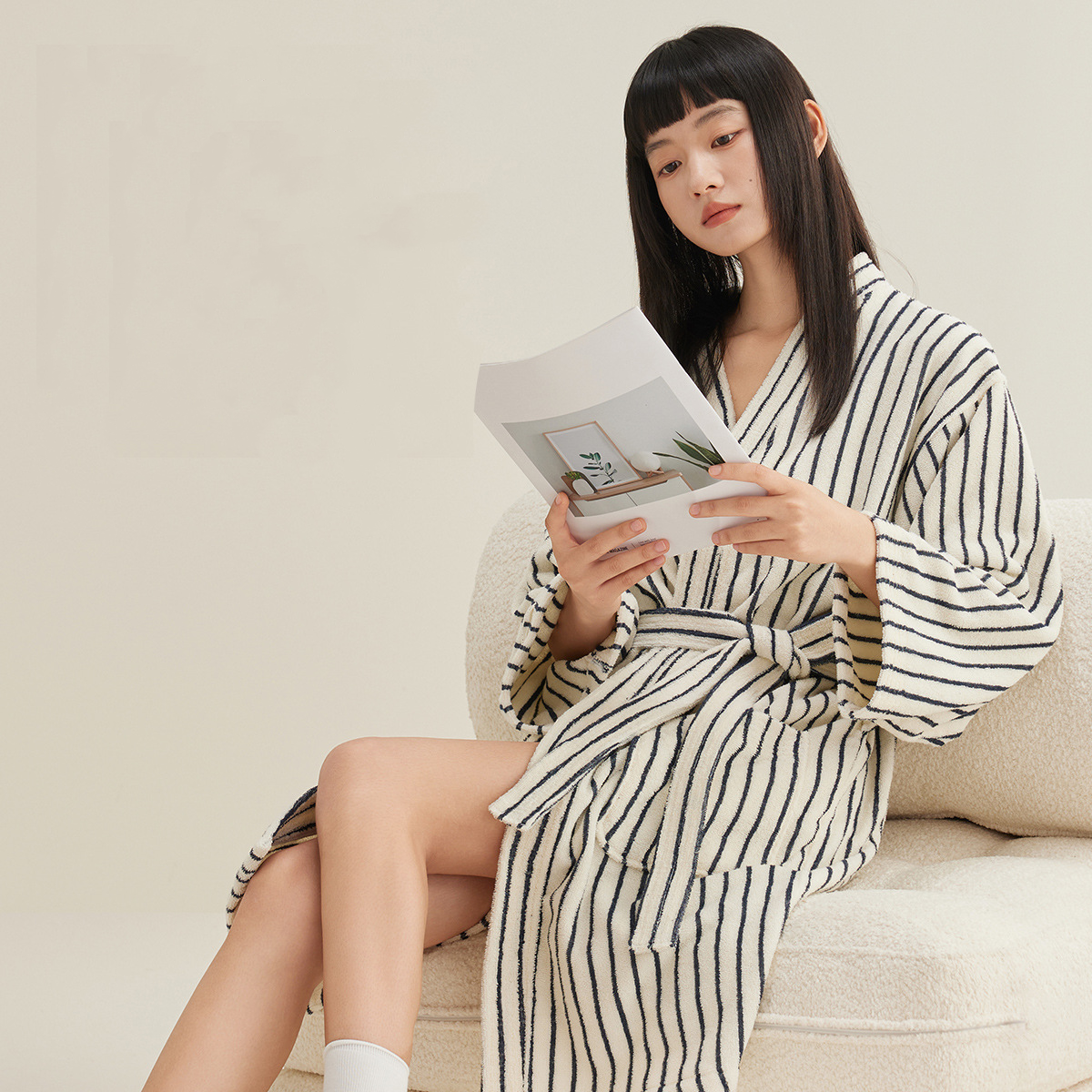 Pure Cotton Simple Striped Soft Bathrobe - image 4