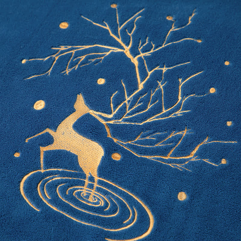 Solid Color Fleece Pillow Wearable Quilt - image 10