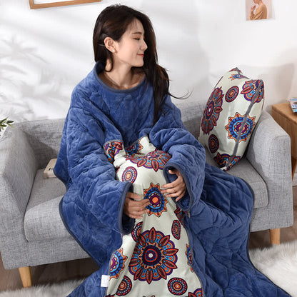 Retro Fleece Functional Pillow Wearable Quilt - image 5