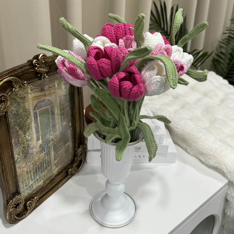 Farmhouse Crochet Tulip Bouquet Vase Set - image 1
