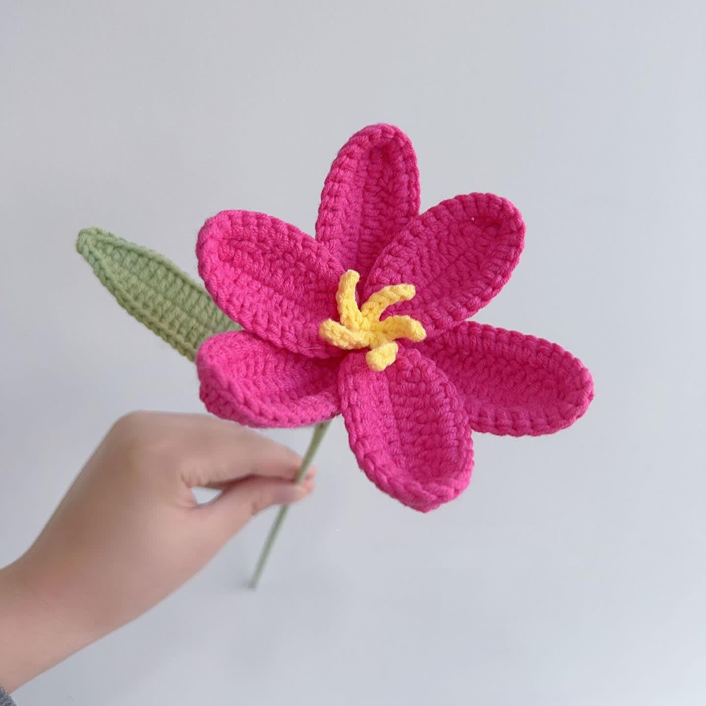 Hand-woven Tulip Bouquet Ornament - Rose red - 6PCS - 2.36"W x 2.36"L x 15.75"H - image 7