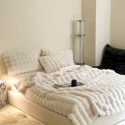 Luxurious Gradient Soft Throw Blanket - image 18