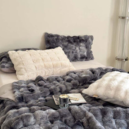 Luxurious Gradient Soft Throw Blanket - image 12