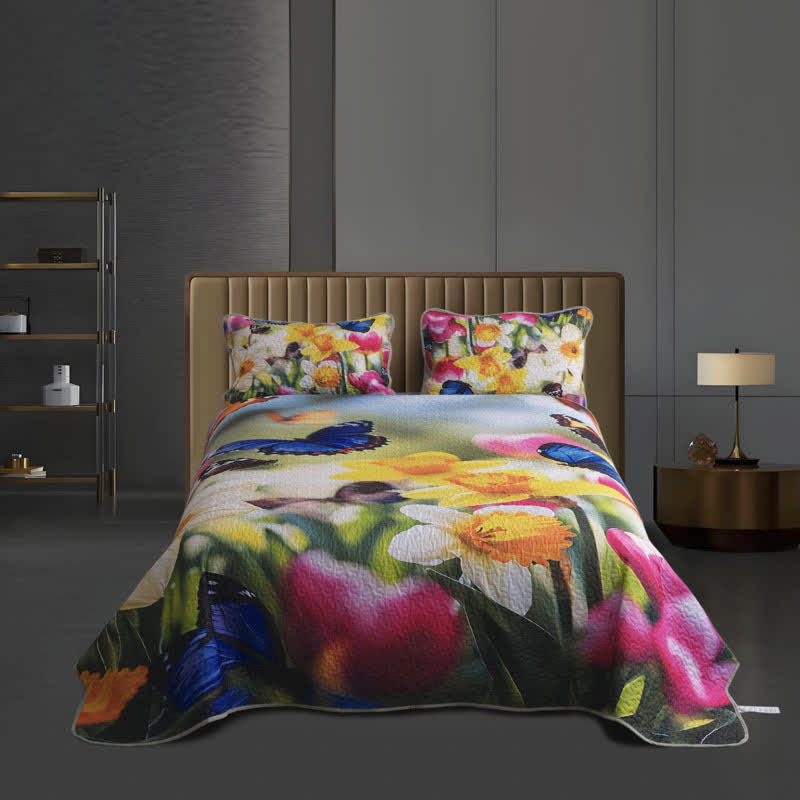 Colorful Floral Quilted Lightweight Bedding Set(3PCS) - image 1