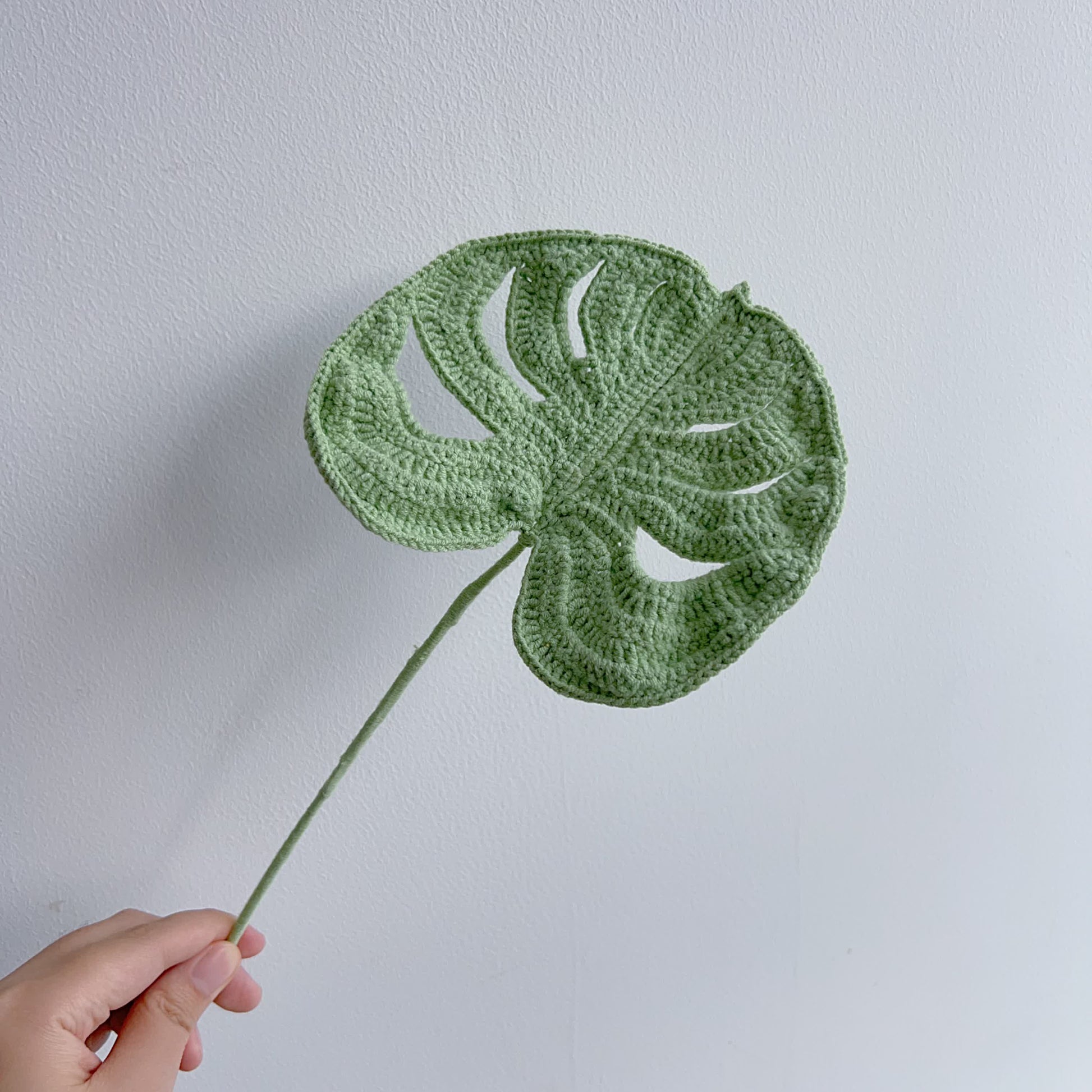 Hand-woven Knitted Yarn Monstera Leaf - image 4