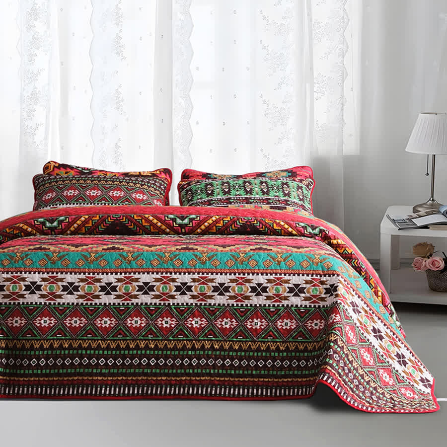 Bohemian Geometric Quilted Breathable Bedding Set(3PCS) - image 2