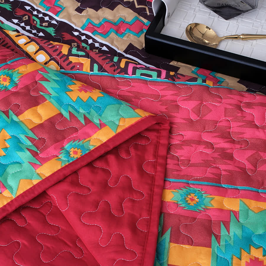 Bohemian Geometric Quilted Breathable Bedding Set(3PCS) - image 9