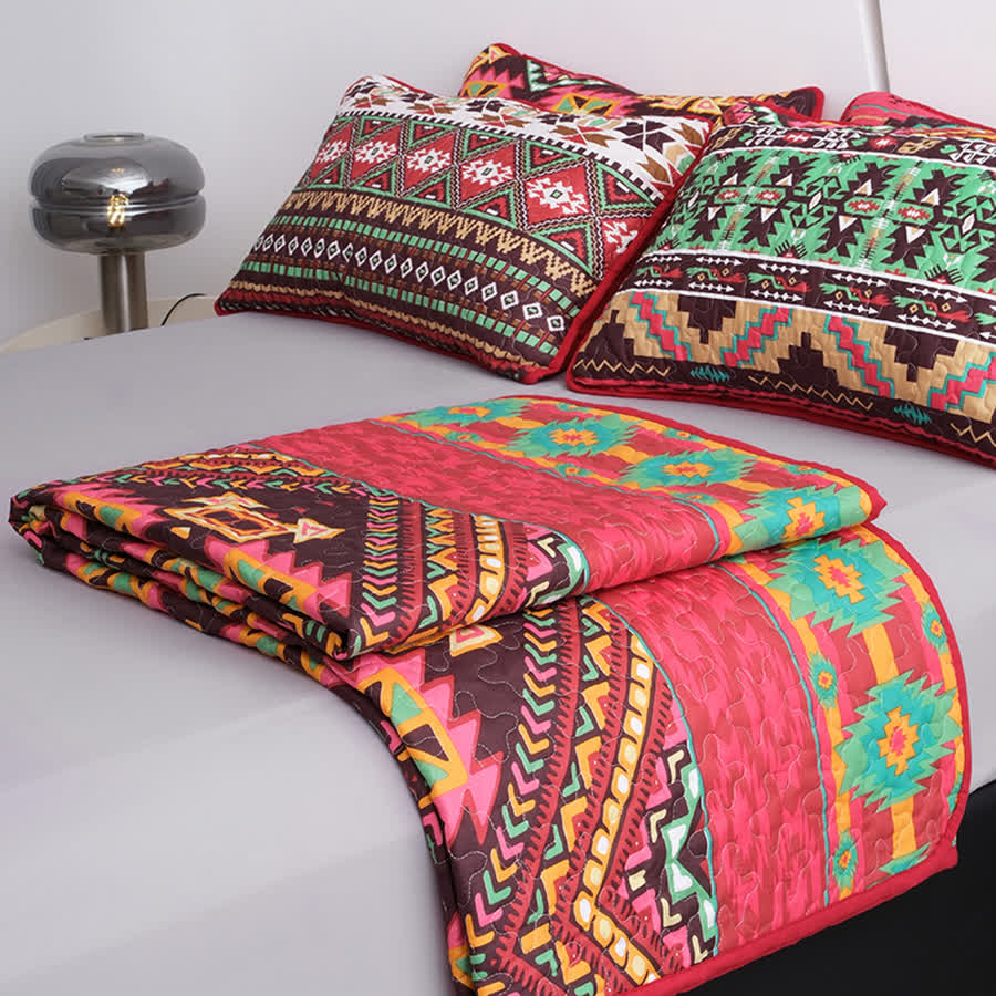 Bohemian Geometric Quilted Breathable Bedding Set(3PCS) - image 7