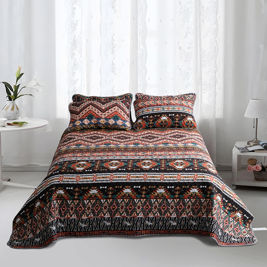Bohemian Quilted Breathable Soft Bedding Set(3PCS) - image 1