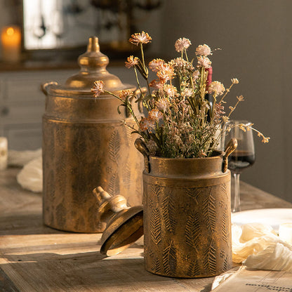 Retro Palace Style Creative Iron Flower Vase - image 0