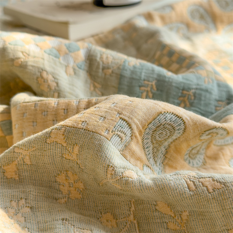 Three Layers Gauze Retro Comfy Lightweight Quilt - image 12