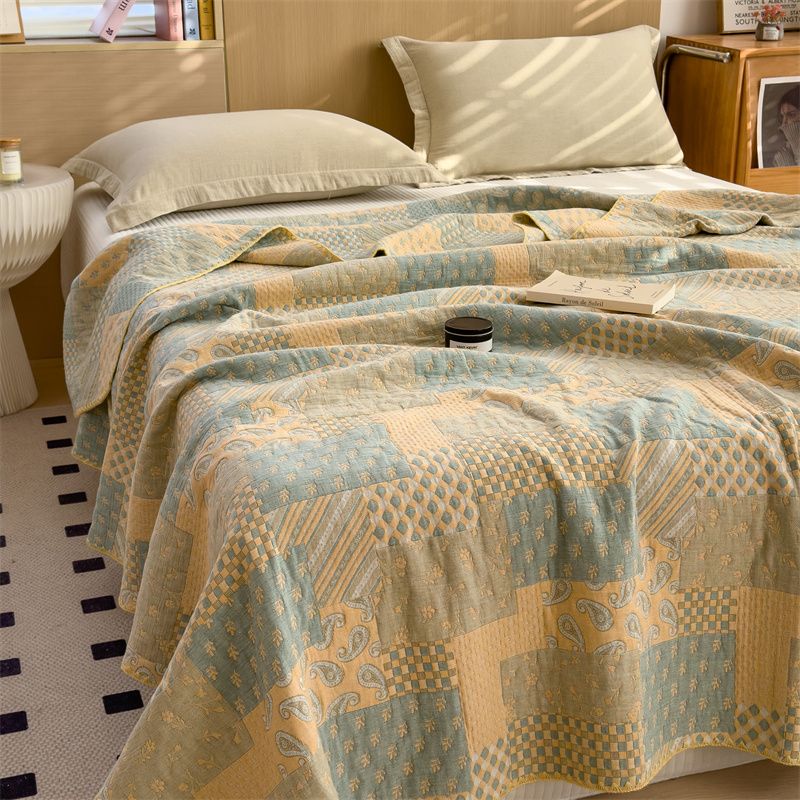 Three Layers Gauze Retro Comfy Lightweight Quilt - image 7