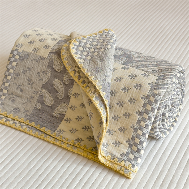 Three Layers Gauze Retro Comfy Lightweight Quilt - image 21