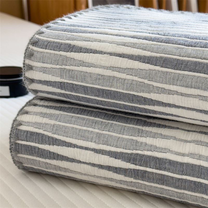 Cotton Gauze Striped Breathable Comfy Quilt - image 11