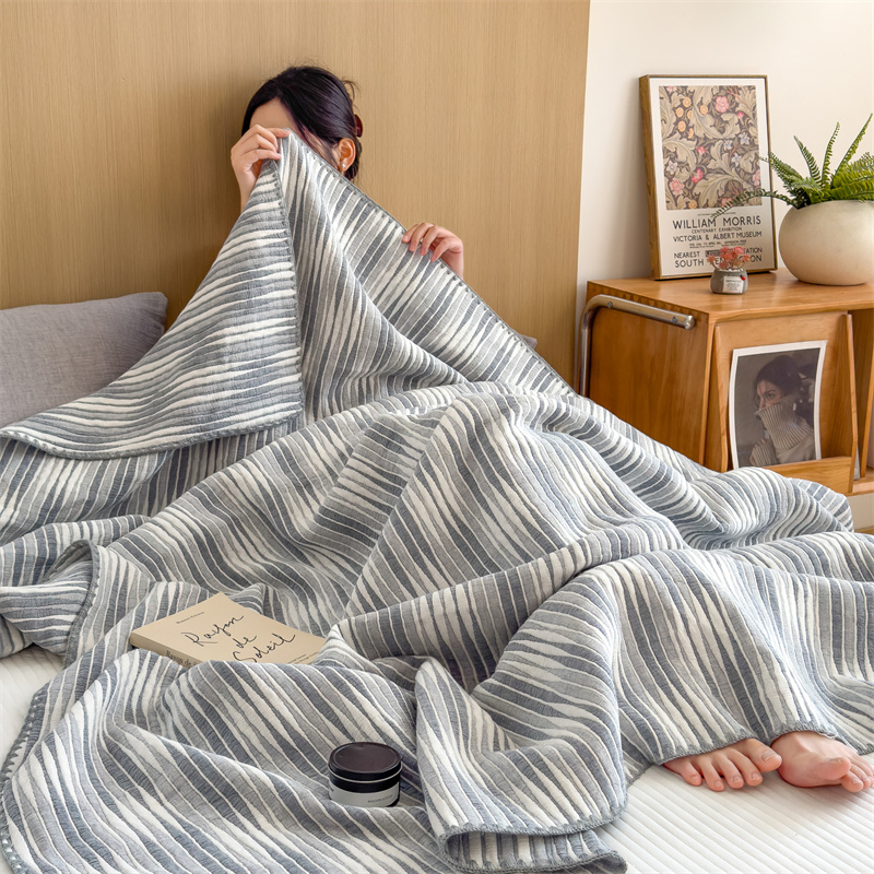 Cotton Gauze Striped Breathable Comfy Quilt - image 4