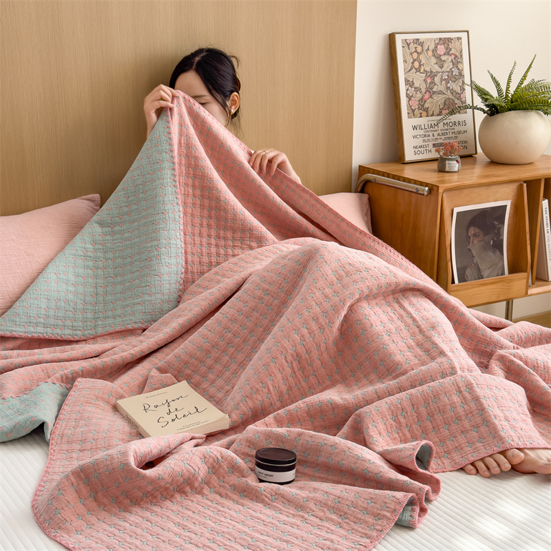 Breathable Three Layers Cotton Gauze Quilt - image 11