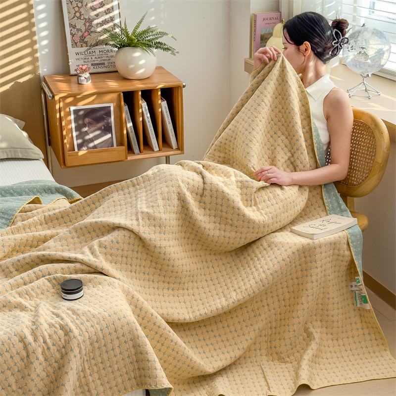 Breathable Three Layers Cotton Gauze Quilt - image 14