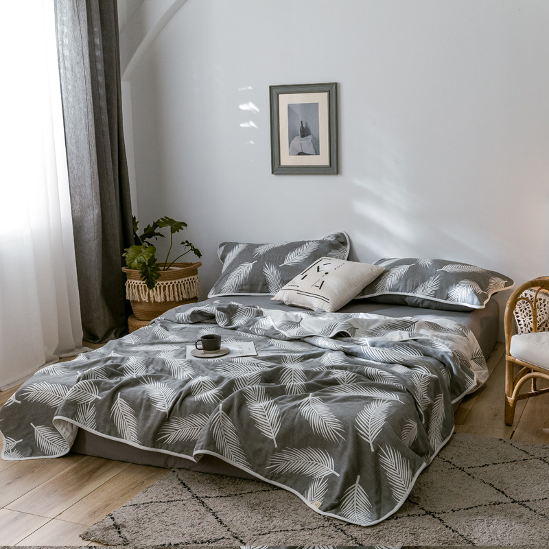 Six Layers Gauze Breathable Comfy Quilt - image 2