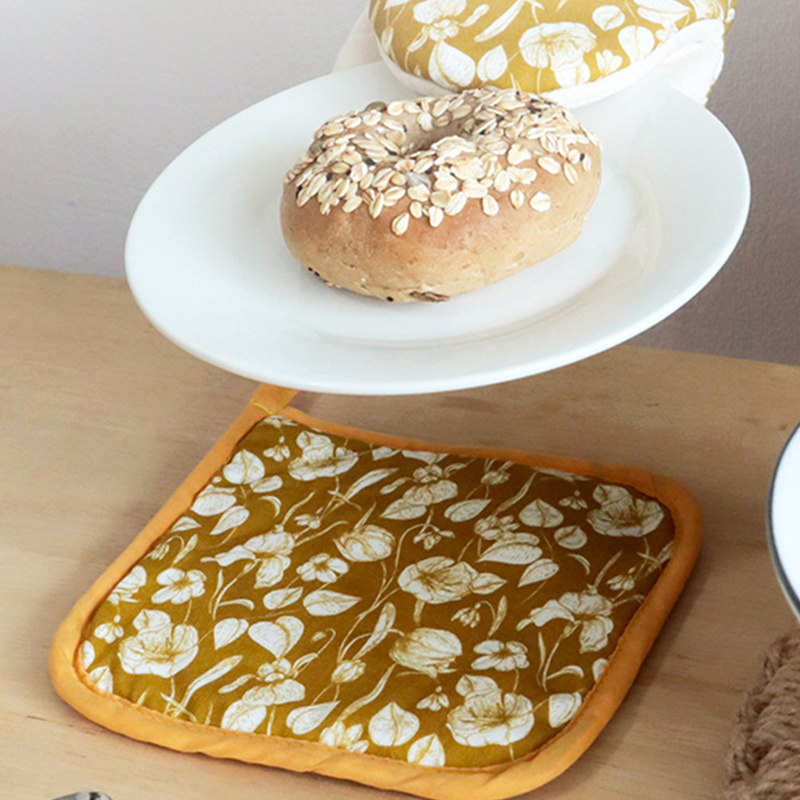 Pastoral Style High Heat Resistant Oven Mitt  - Yellow - Pot Holder: 7" x 7" - image 6