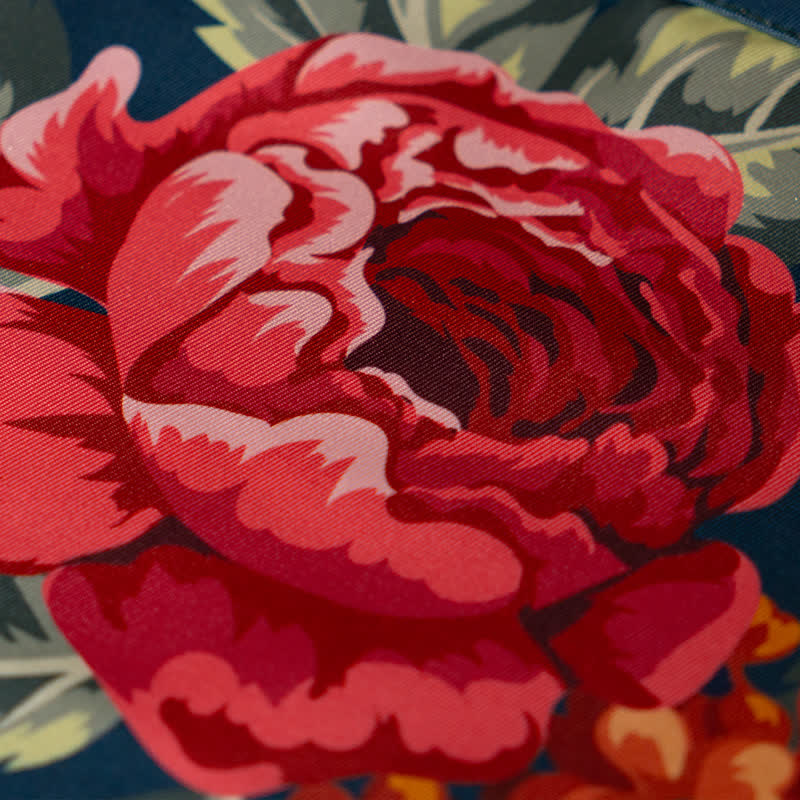 Elegant Rose Waterproof Apron WIth Pocket - image 3