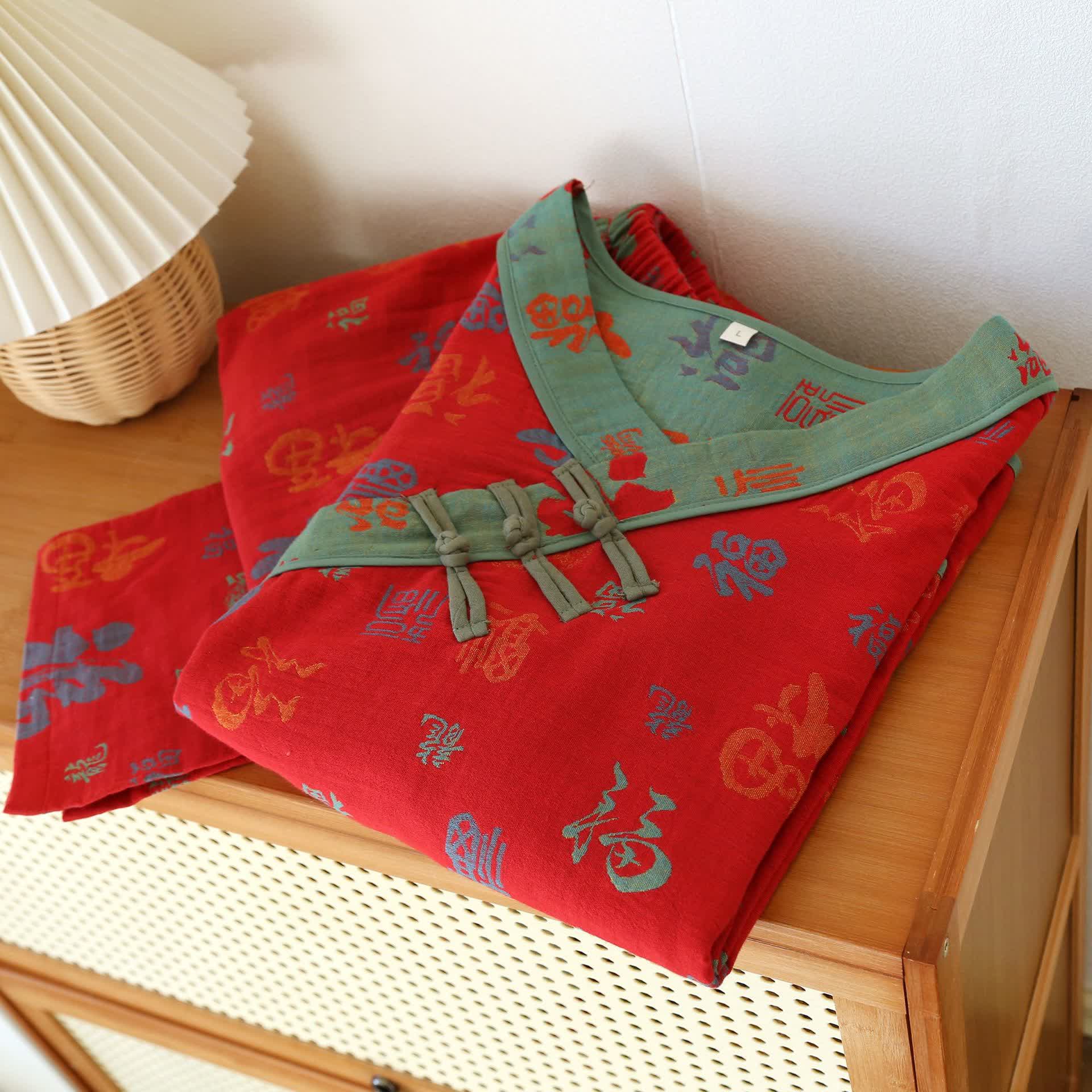 V-neckline Vintage Cotton Gauze Nightwear Set - image 2