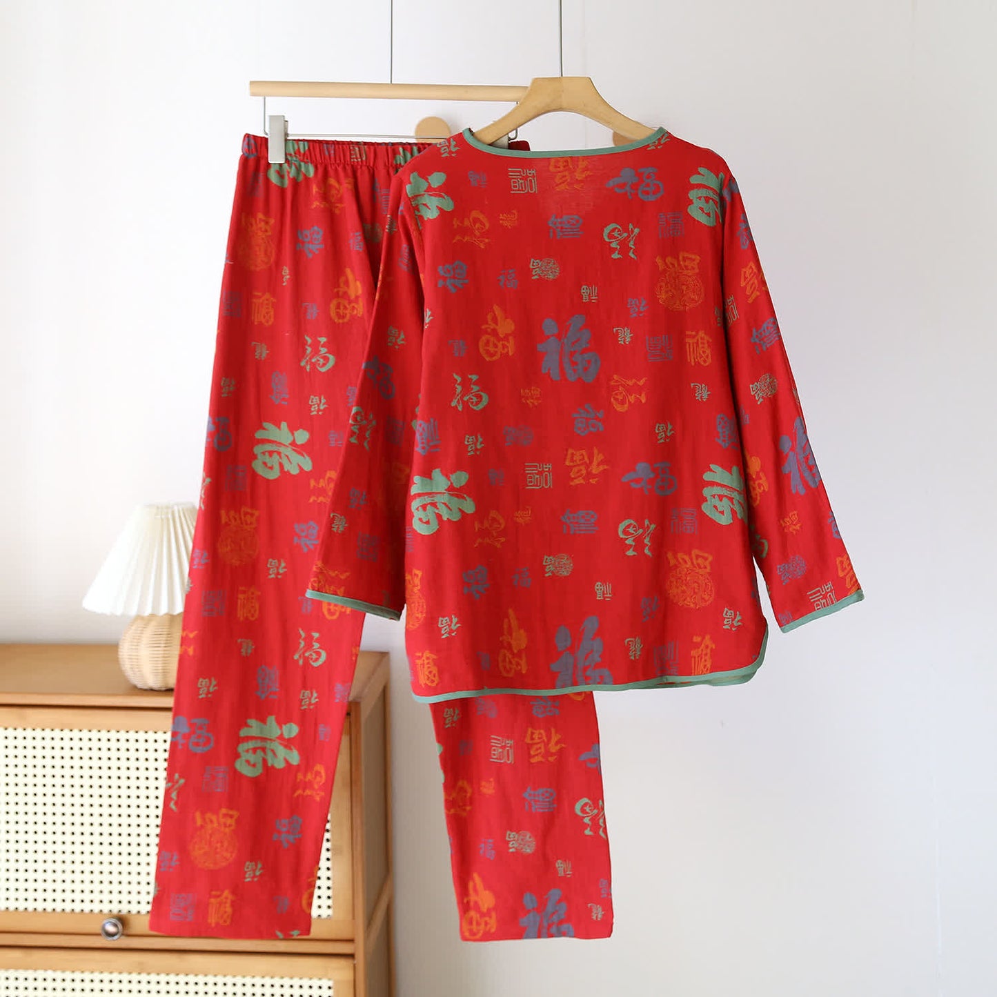 V-neckline Vintage Cotton Gauze Nightwear Set - image 1