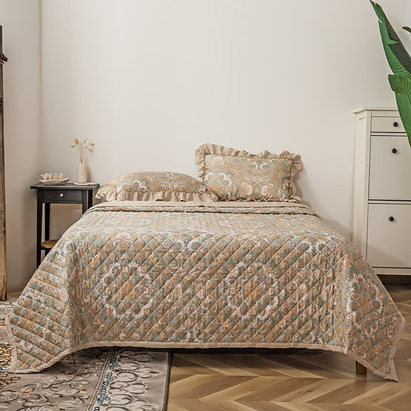 Vintage Lyocell Fiber Soft Quilted Bedding - Quilt with 2PCS Pillowcases - King - image 0