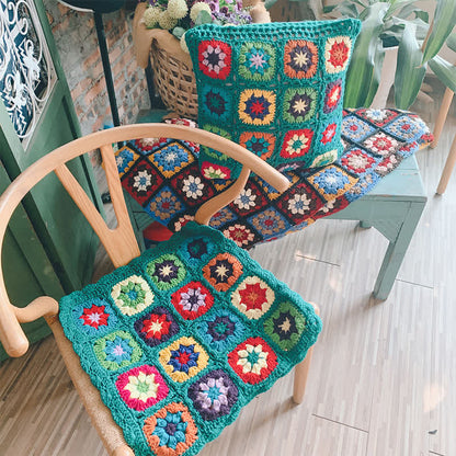 Retro Floral Hand-woven Crochet Border Blanket - image 2