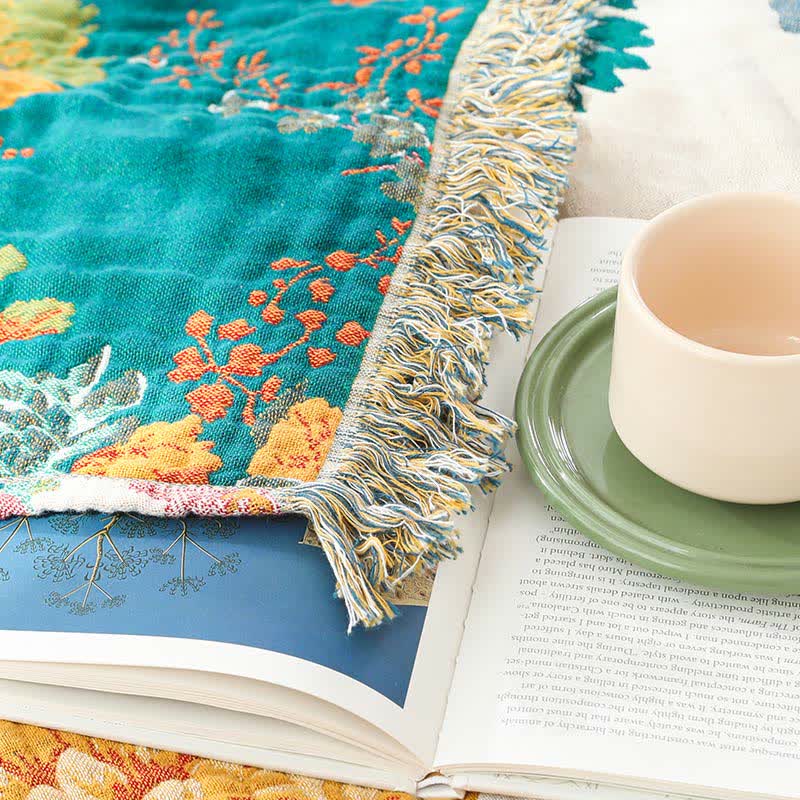 Floral Cotton Multi-Layer Gauze Tassel Reversible Quilt - image 8