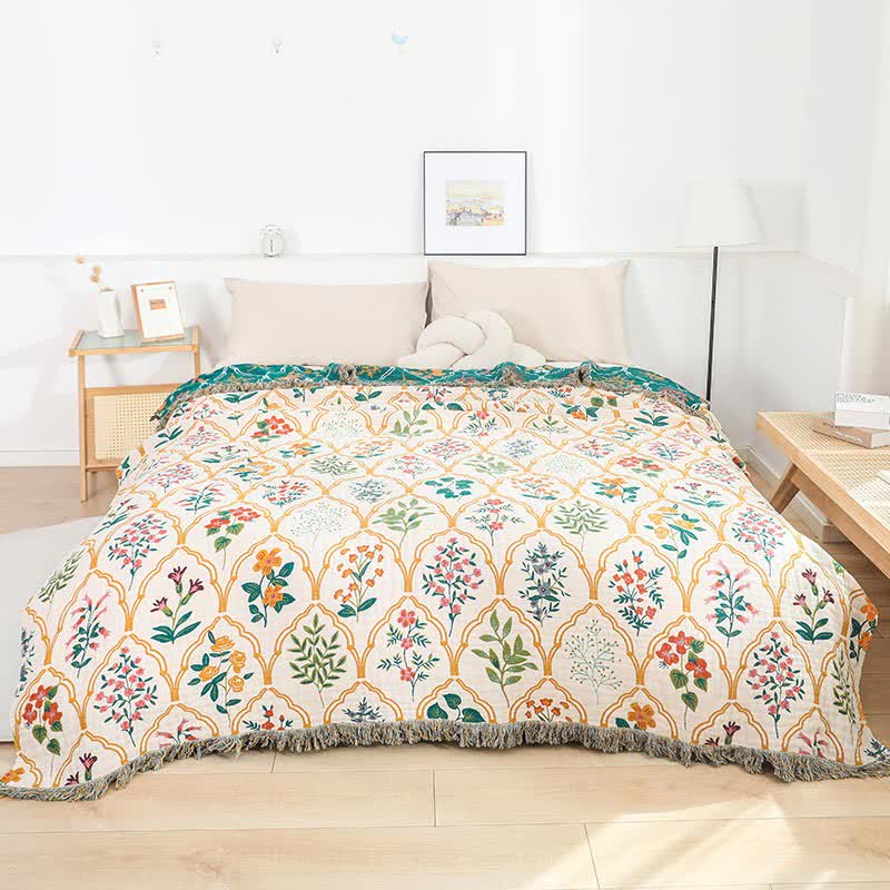 Diamond Floral Cotton Gauze Reversible Quilt - image 2