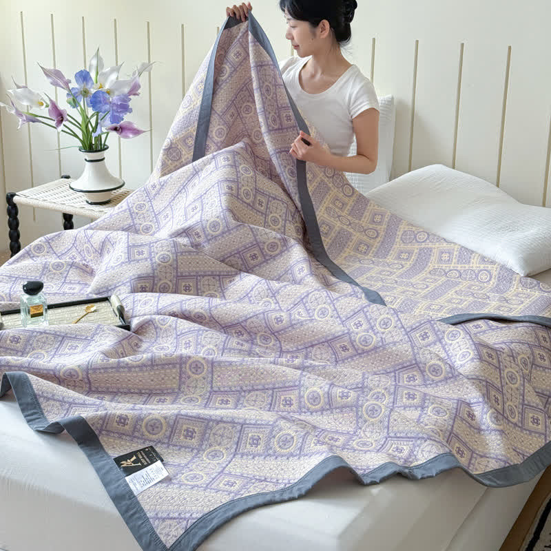 Geometric Print Cotton Gauze Quilt - image 1