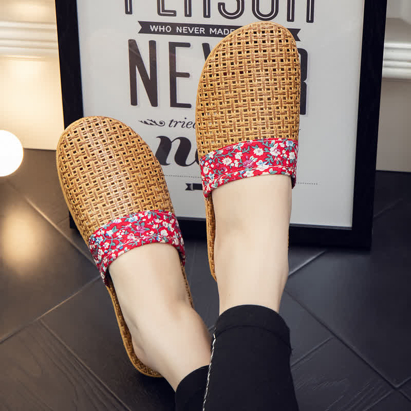 Rattan Woven Elegant Floral House Slippers - Red - L - image 3