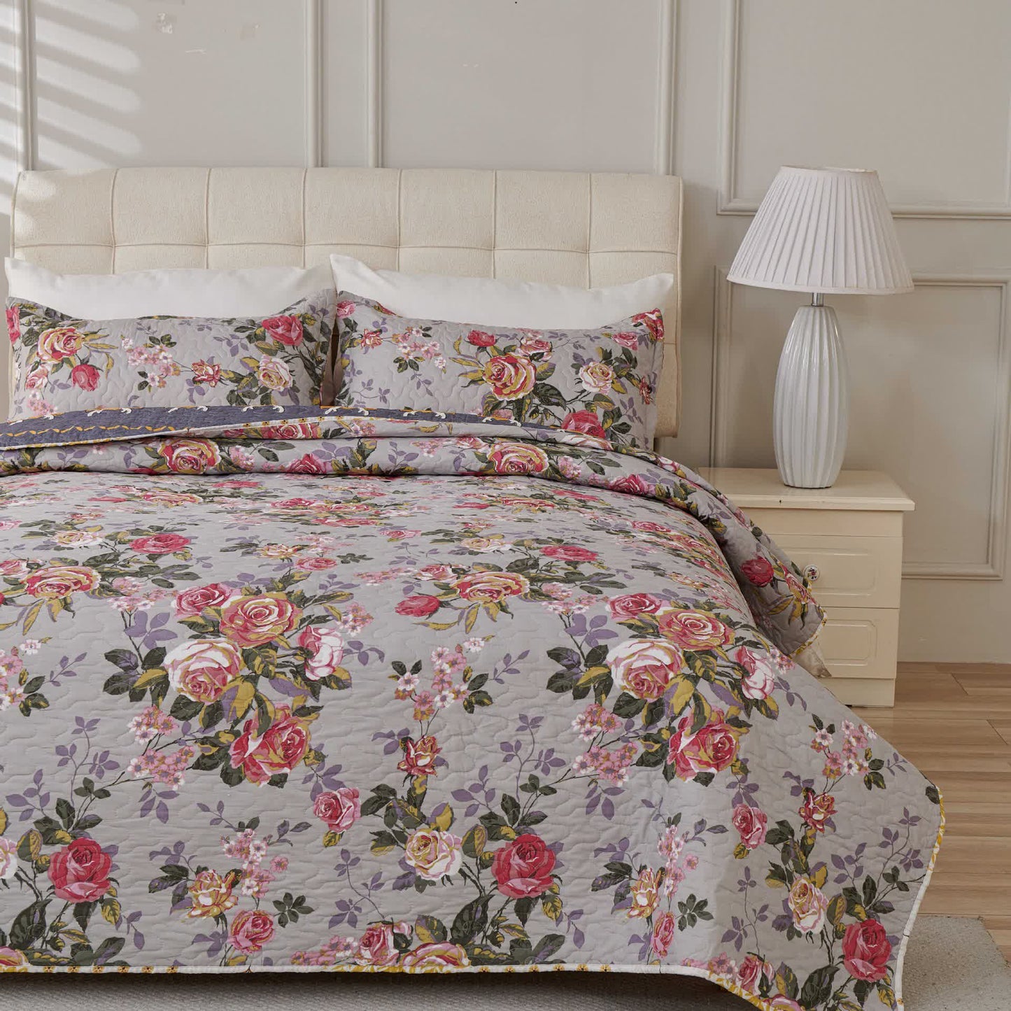 Retro Luxurious Peony Flower Coverlet - image 1