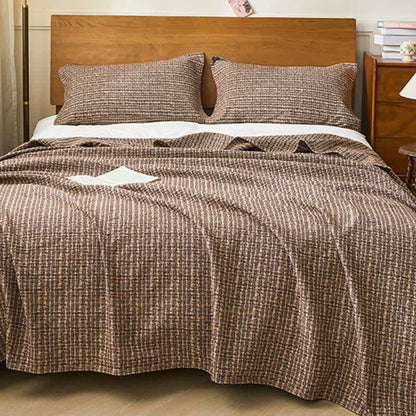 Cotton Gauze Elegant Plaid Quilt - image 4