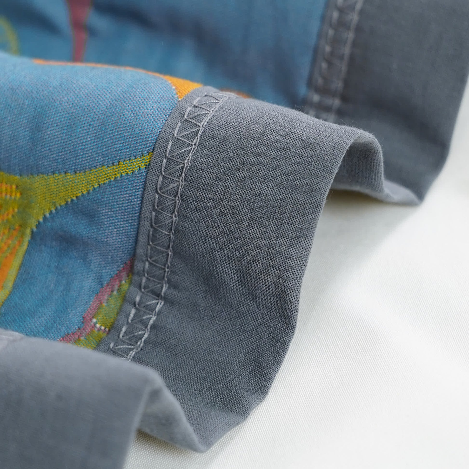 Ginkgo Leaf Pattern Cotton Reversible Quilt - image 9