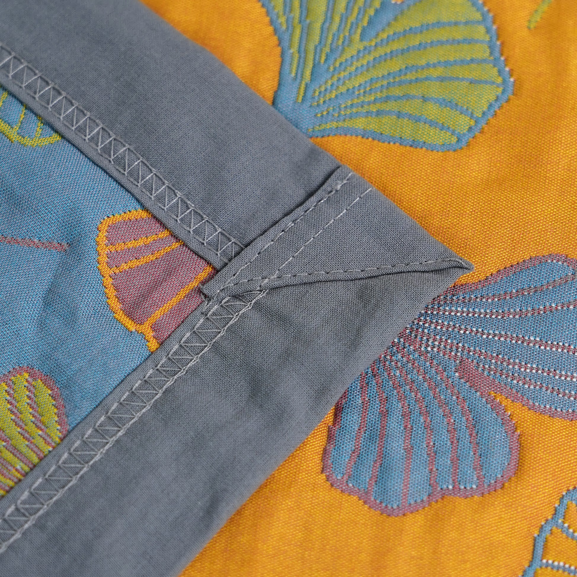 Ginkgo Leaf Pattern Cotton Reversible Quilt - image 11