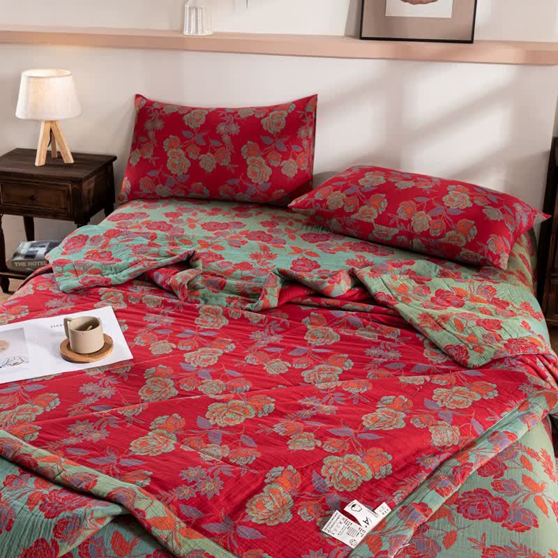 Retro Floral Double-layer Cotton Summer Quilt - image 1