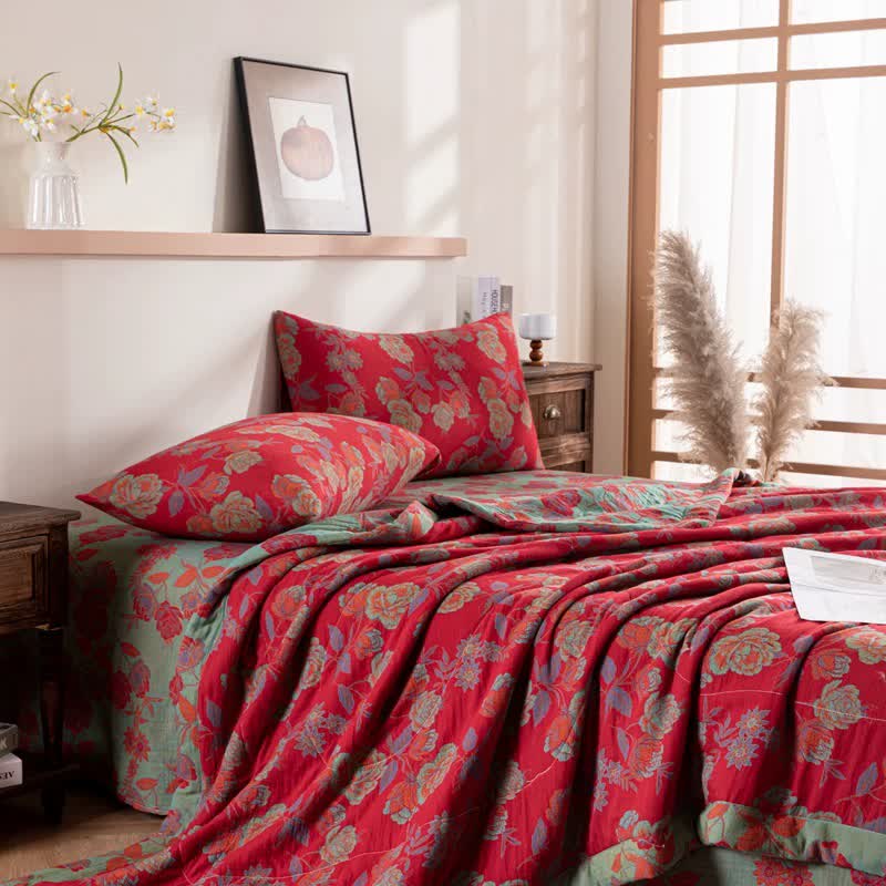 Retro Floral Double-layer Cotton Summer Quilt - image 4