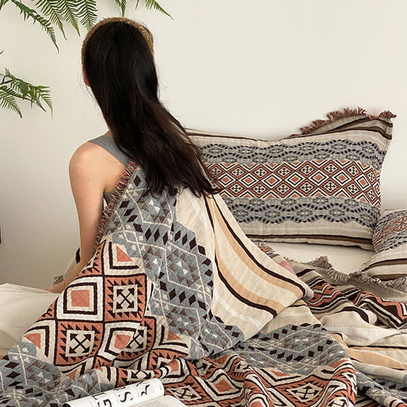 Ethnic Style Four-layer Cotton Gauze Tassel Quilt - image 5