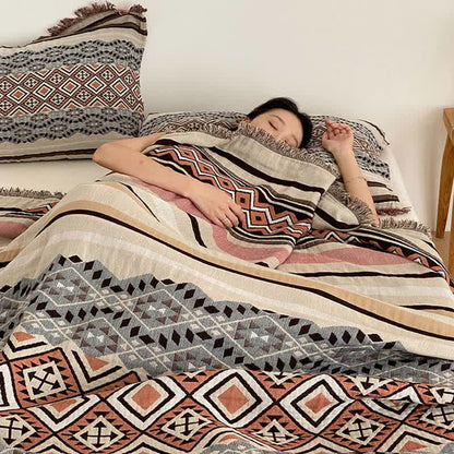 Ethnic Style Four-layer Cotton Gauze Tassel Quilt - image 2